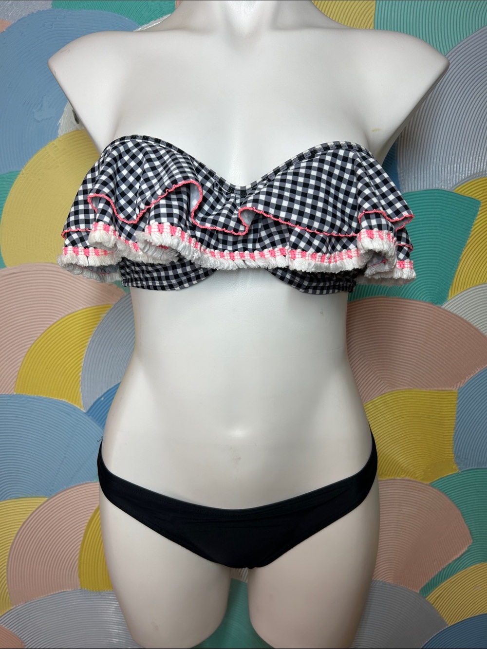 Island Soul Gingham Ruffle Bandeau Bikini Top with Black Bottoms sz M